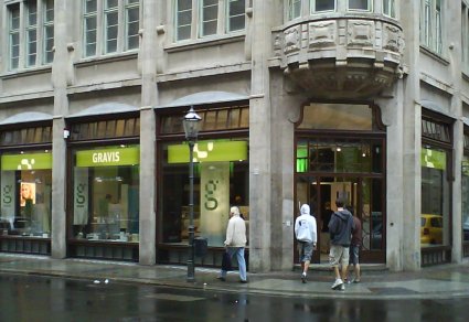 Gravis Store am Neumarkt